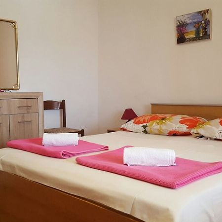 Guesthouse Jenny (Adults Only) 诺瓦利娅 外观 照片